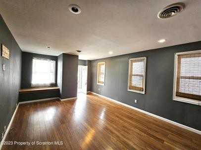 108 Penn St. - Photo 5 of 13