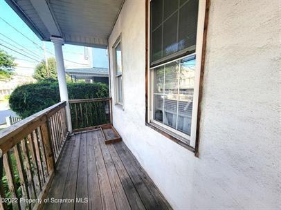 212 Ash Street - Photo 2 of 12