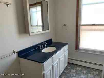 32 Ransom Street - Photo 5 of 10