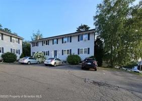 featured image of 428 Smith St