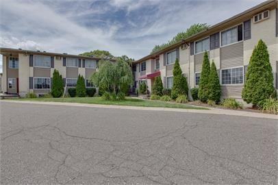 Newton St. Triplex - Photo 2 of 20