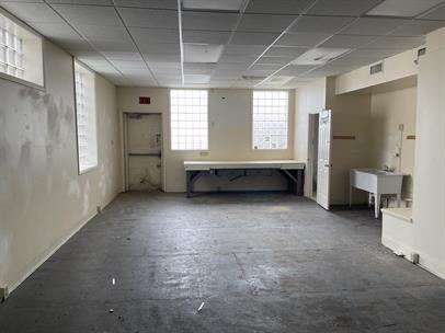 436-438 Locust Street - Photo 5 of 21