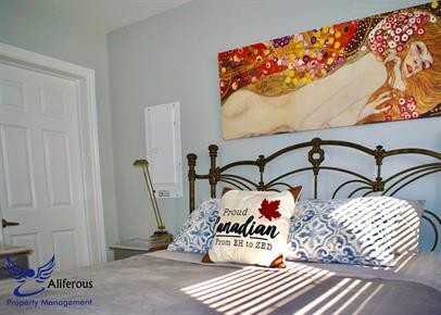 442 McLeod Street - Photo 2 of 28