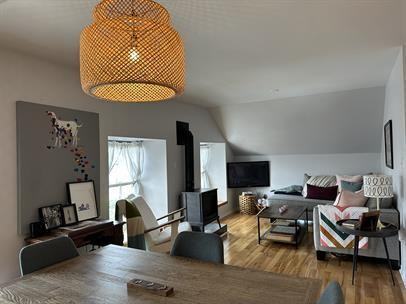 98 Mill Street - Photo 3 of 11