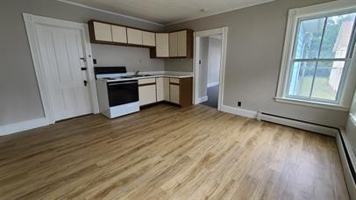 featured image of 28 Tracy Ave