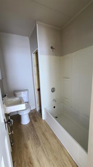 28 Tracy Avenue - Photo 7 of 13