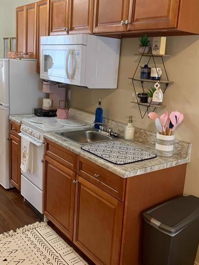 817 East Boulevard Northeast (NEW) - Photo 6 of 13