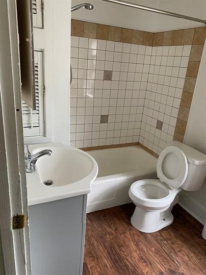 1113 North 9th Street Reading PA 19604 - Photo 4 of 15