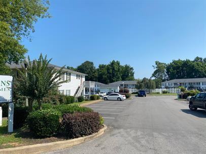 1800 Crabtree Road - Photo 2 of 44