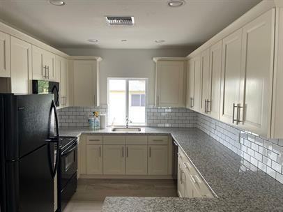 603-605-609-611 NE 28TH ST - Photo 3 of 8