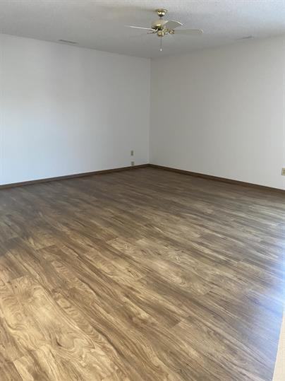 Riverview Square-Residential - Photo 3 of 12