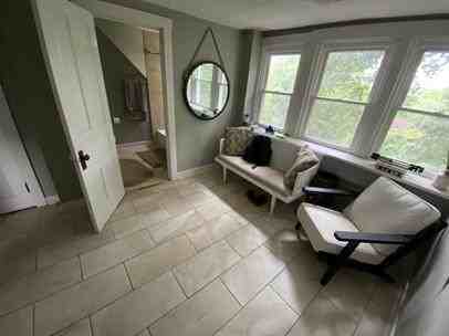 2541 Melrose Ave #3 - Photo 3 of 10