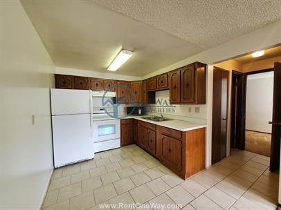 18601 4th Street East - Photo 2 of 17