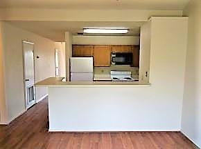 2140 Pearl St Unit 202, Nacogdoches TX - Photo 3 of 11