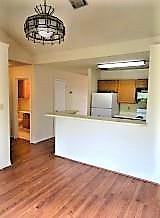 2140 Pearl St Unit 202, Nacogdoches TX - Photo 5 of 11