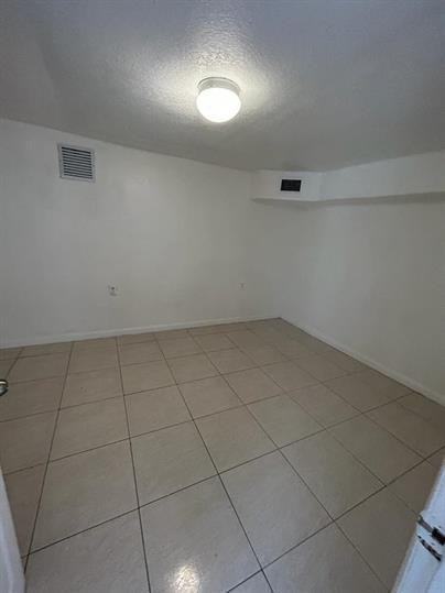 PE 145-2 - Photo 5 of 7