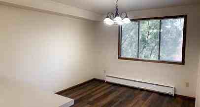 La Villa Apartments - Photo 3 of 17