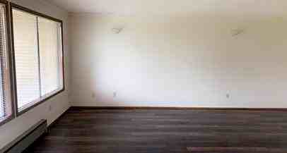 La Villa Apartments - Photo 5 of 17