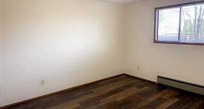 La Villa Apartments - Photo 7 of 17