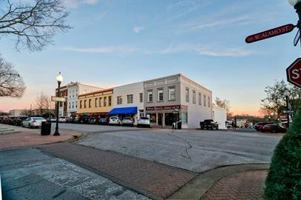 featured image of 233 Paseo Gregario - 1