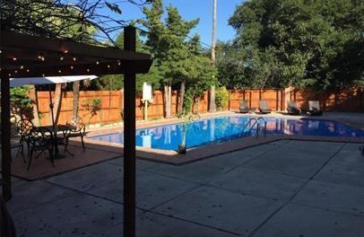 Riviera Apartments - Photo 2 of 3