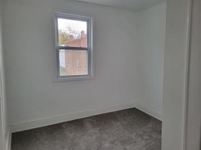 14 Oakwood Avenue - Photo 4 of 8