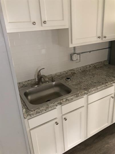 101 Traymore Street - Photo 2 of 9