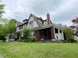 featured image of 501 Euclid Ave