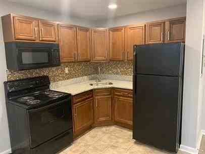 6001 North 17th Street - Photo 3 of 15