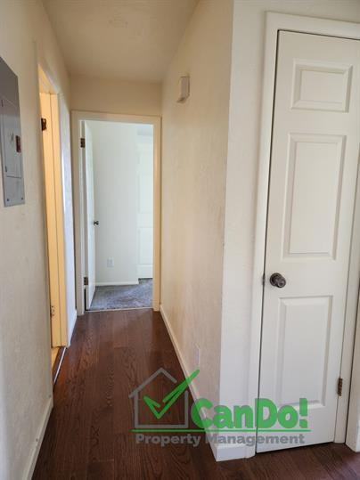 Carol Court Apartments - Photo 7 of 37