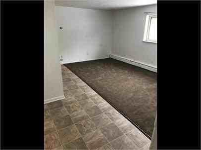 114 North - Photo 4 of 27