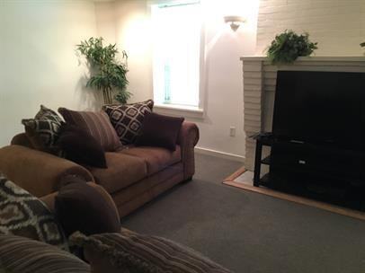 614 E. Buffalo Street - Photo 3 of 9