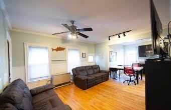 214 Saint John Street - Photo 4 of 19