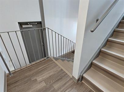 ERB ST W (379) - Photo 5 of 10