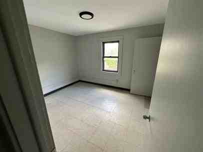 806 Steel St - Photo 5 of 14