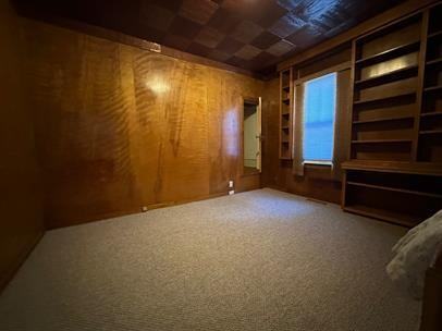 1395 Victoria Avenue - Photo 7 of 8