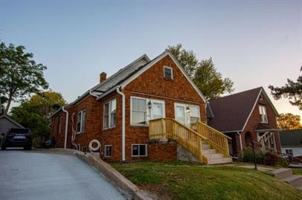 featured image of 3041 California St