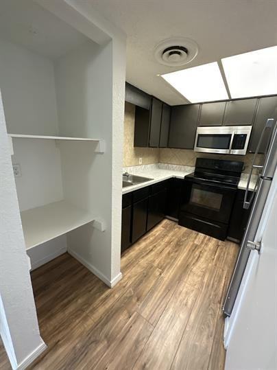 La Jolla Virginia - Photo 6 of 6