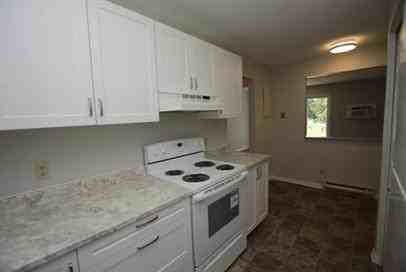 331 Pine Hill Road - Photo 3 of 9