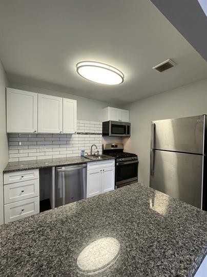 512 Church Street - Photo 3 of 44