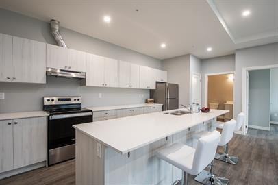 513 Dundas Street East - Photo 2 of 50