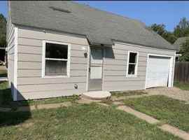 featured image of 501 S 1st St