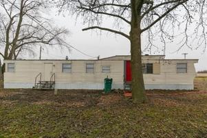 featured image of 617 E South St