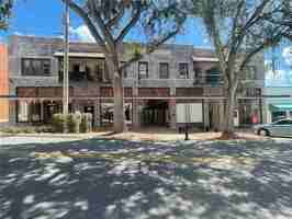 featured image of 35 N 6th St