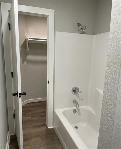 984 Dove Road - Photo 4 of 13