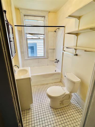 1051 Washington Street - Photo 7 of 9