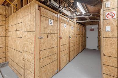 467 Slater Street - Photo 3 of 50