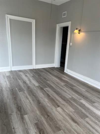 319 North Beatty Street - Photo 2 of 19