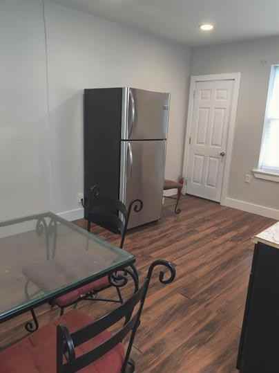 5919 Chancellor Street - Photo 4 of 21