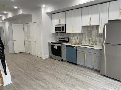 2207 North Natrona Street - Photo 2 of 10